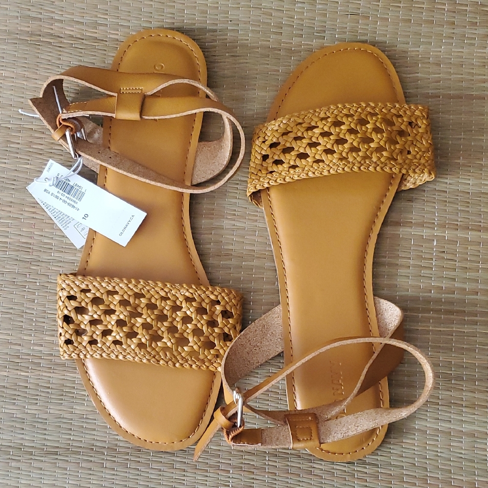 Cognac Woven Band Sandals - Size 10 NWT - Picture 1 of 6
